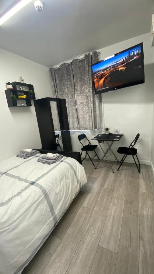 Bvapartments-Queensgate 2 Huddersfield Bagian luar foto